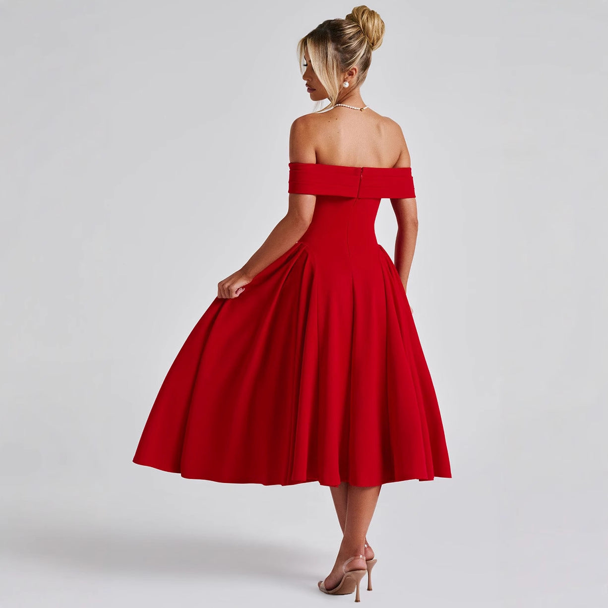 Rens | Off-shoulder A-line Midikjole