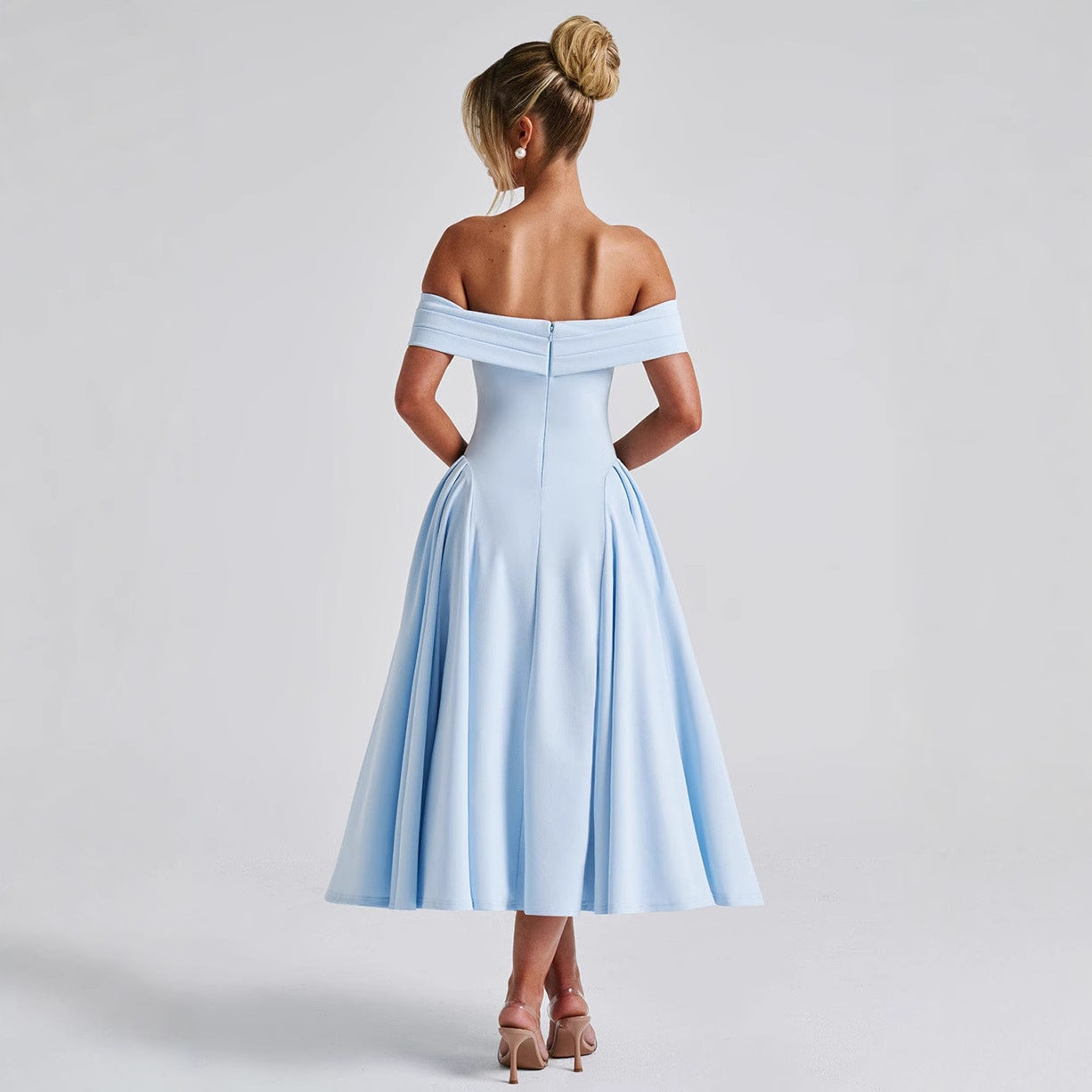 Rens | Off-shoulder A-line Midikjole