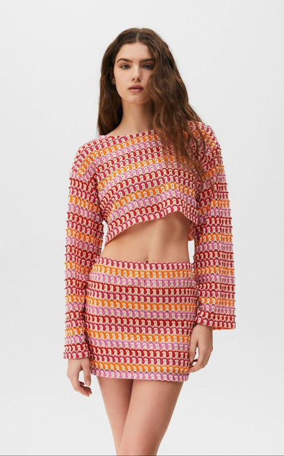 Via | Elegant og Trendy Crop-kjole med Cloche-Ærmer